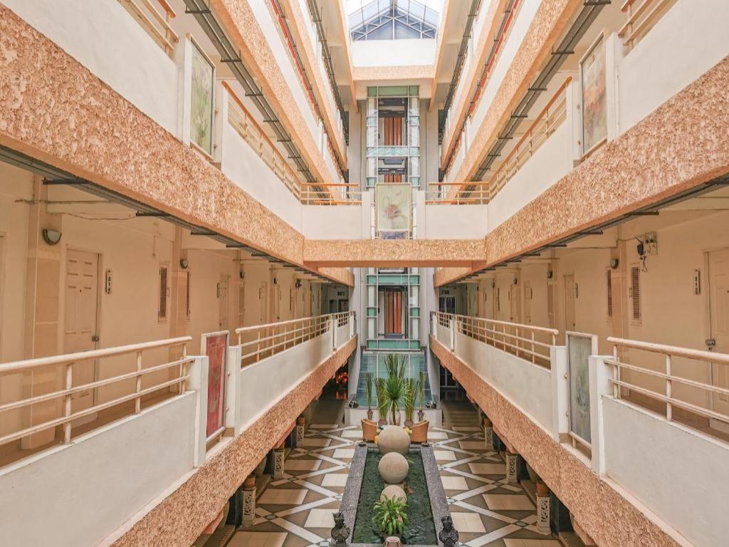 Готель The Mansion Pakchong Му Сі Екстер'єр фото